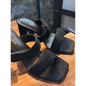 NEW WOMEN'S VEGAN SUEDE SLIP ON OPEN TOE HEELED SANDAL SIZE (38.5 ) US 8